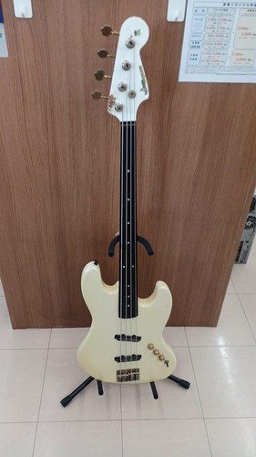 Moon fretless bass - jj-4,