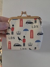 Vintage London Coine Purse /