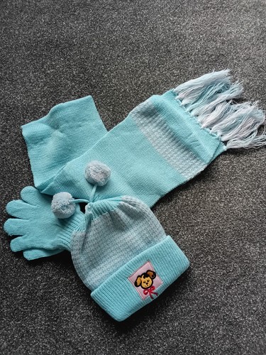New unisex child - child's, scarfe