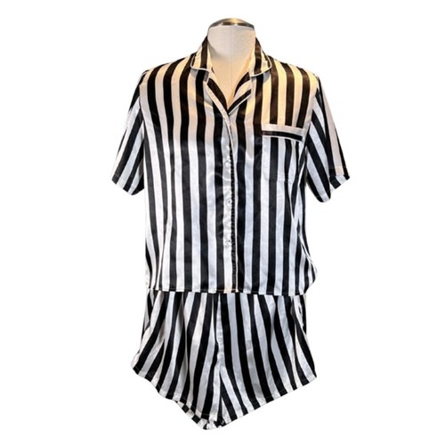 Vintage piece black and - black,