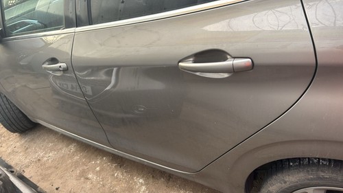 Peugeot 208 allure 2012 - 208,