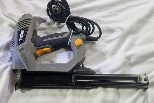 Titan ttb517stp 25mm nail gun - ttb517stp,