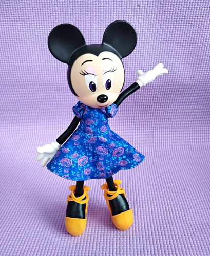 Disney minnie mouse figure - disney,
