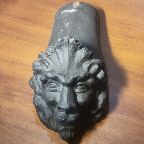 Antique terracotta lion - terracotta,