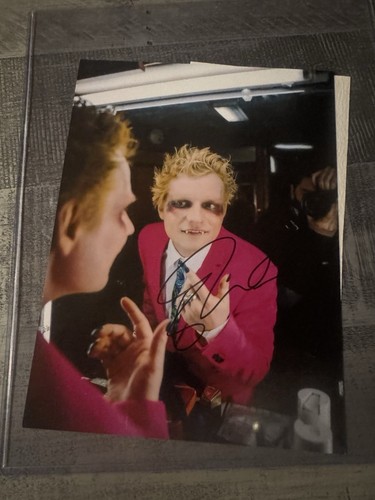 Sheeran signed 8x6 - 8x6, photo