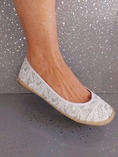 Ladies Shoes 4 EEE Extra Wide Flats Pumps Ballerina Slip On White Lace Fabric