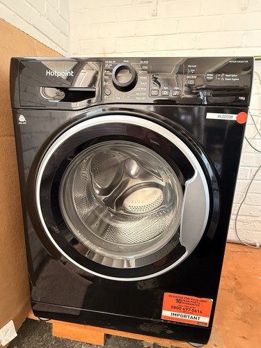 Hotpoint washing machine - washing,
