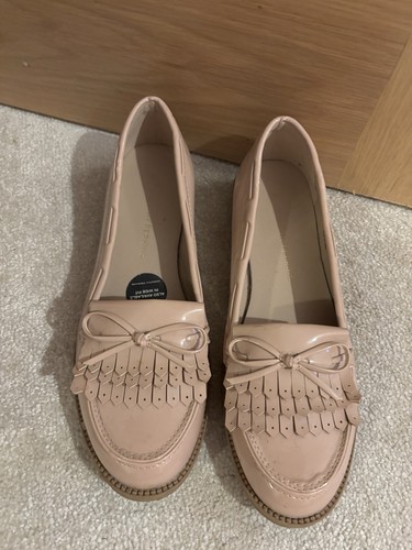 Size ladies tassel loafers - 6,