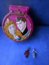 Polly pocket doll - polly,