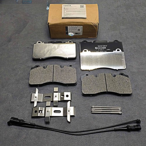 Front brake pad kit - front,