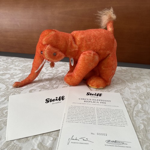 Steiff circus elephant replica - elephant,