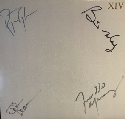 Queen signed xiv - signed, photograph