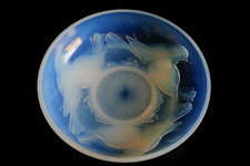 ART DECO SABINO  OPALESCENT GLASS BOWL - CIRCA 1930