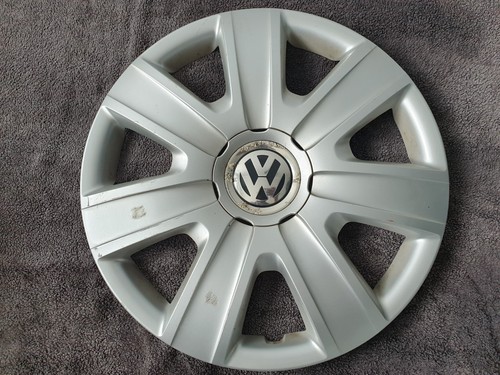 Volkswagen polo wheel trim - volkswagen,