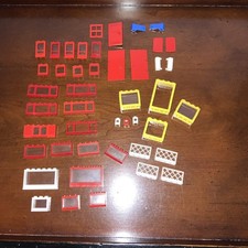 LEGO SPARE PARTS. WINDOWS AND DOORS BUNDLE. SEE DESCRIPTION