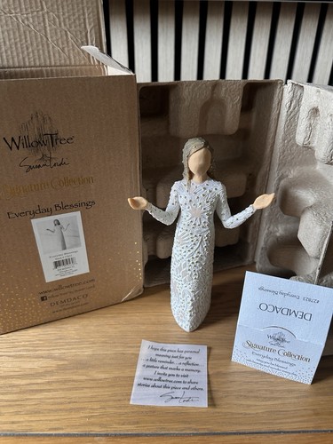Willow tree signature - tree,