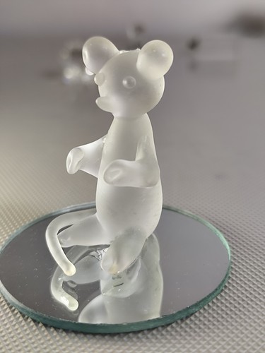 Frosted crystal mouse figurine - frosted,