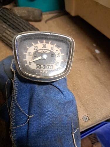 Honda c100 speedometer - honda,