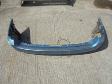 FORD FOCUS 2000 MK1 ESTATE REAR BUMPER / SELLING FOR REPAIR AND RESPRAY USE