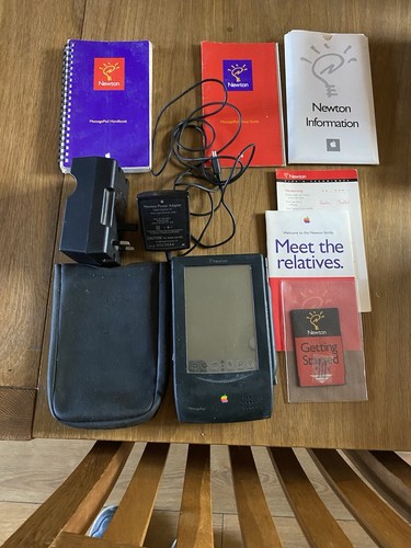 Vintage 1993 apple - 1993, newton
