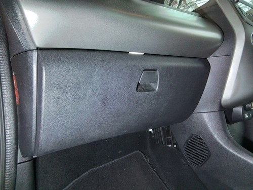 Glove box toyota - glove, aygo