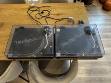 Technics 1210 MK2 Turntables