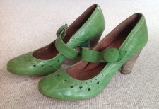 Ladies NEXT Green Heavenly Sole Cone Heel Slip On Court Shoes Size 6 EUR 39 BNWT
