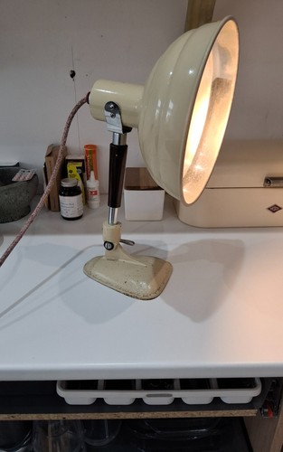 Pifco infradette 1960s desk - infradette,