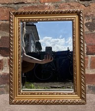 Vintage Gold Gilded Leaf Vine