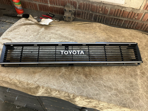 Classic toyota corolla - ,
