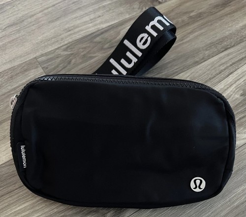 Lululemon everywhere belt - lululemon, bag