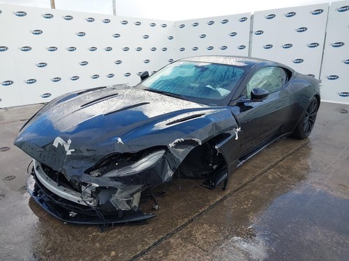 Aston martin db11 - aston,