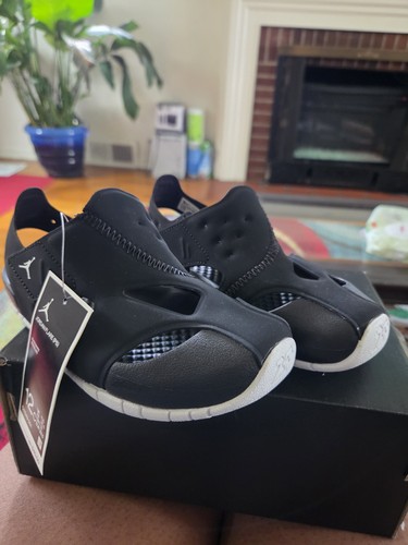 New jordan flare ps - new!!,