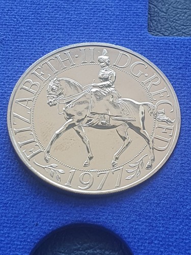 1977 silver jubilee proof - silver,