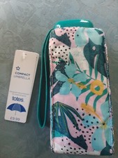 Totes Compact Ladies Folding Umbrella. New. Pretty Design. The Pefect Gift!