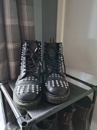 Studded martens womens size - dr,