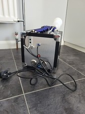 Ezitan Spray Tanning Machine , used but in good condition. Weighs 10kg.