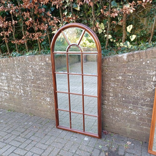 Huge imposing vintage style - imposing,