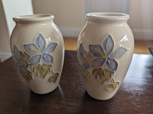 Moorcroft floral decorated - moorcroft,