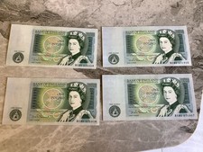 X4  1981 Old Pound Notes