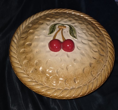 Pie dish vintage lidded - , plate