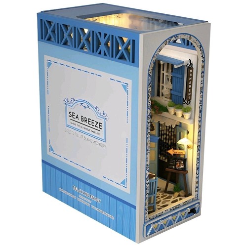 Wooden book nook - 3d,