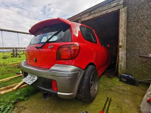 Toyota yaris sport - toyota,