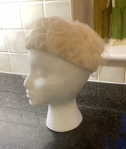 Vintage cream netting hat - vintage,
