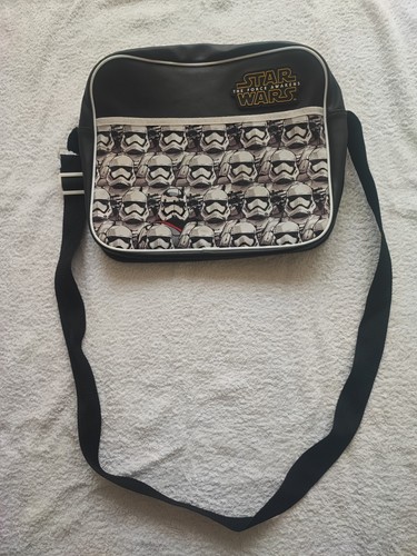 Star wars shoulder - wars, the