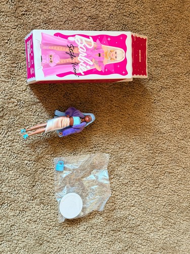 Pop mart barbie style icon - style,