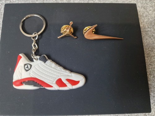 Jordan style trainer keyring - jordan,