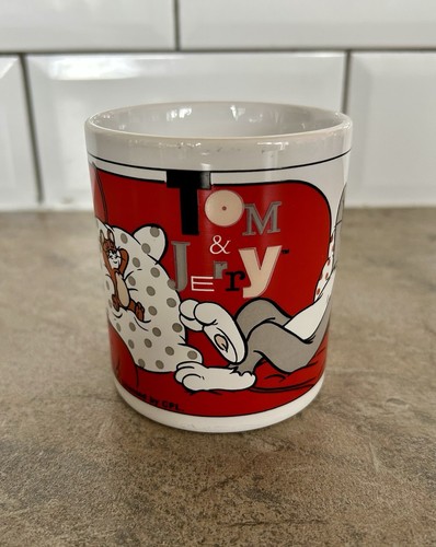 Vintage 1992 tom and - vintage,