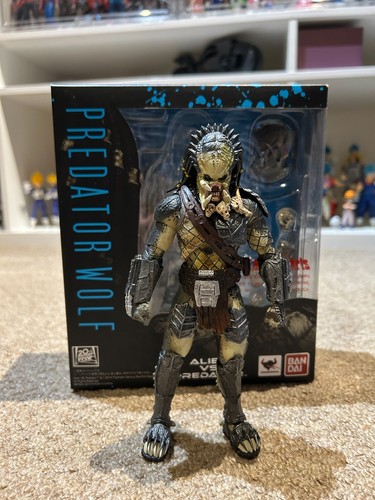 Monster arts predator - monster,