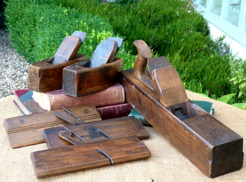 Vintage wooden block moulding - wooden,